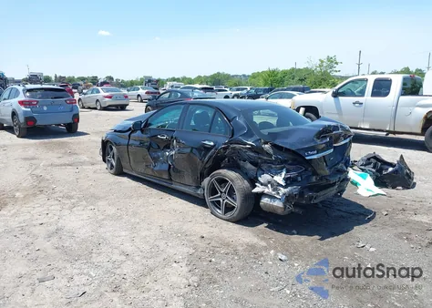 2017 Mercedes-Benz C 300 4Matic/Luxury 4Matic/Sport 4Matic из США, поврежденный, VIN 55SWF4KB5HU233415